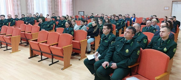 Собрание трудового коллектива Березинского лесхоза по вопросам профилактики коррупционных нарушений