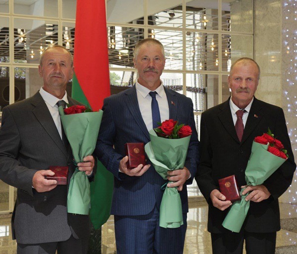 Торжественная церемония вручения государственных наград лучшим работникам лесхозов Минского ГПЛХО