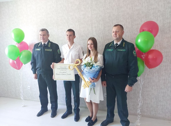 «Квадратные метры» в подарок от лесхоза за преданность профессии