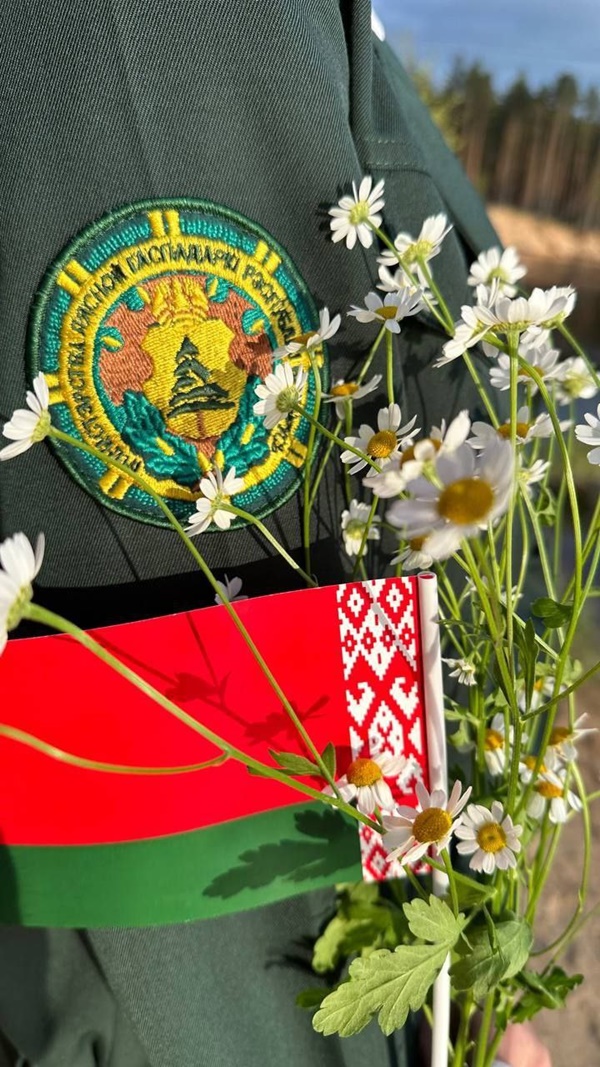 Традиционно во второе воскресенье мая мы отмечаем День Государственного флага!